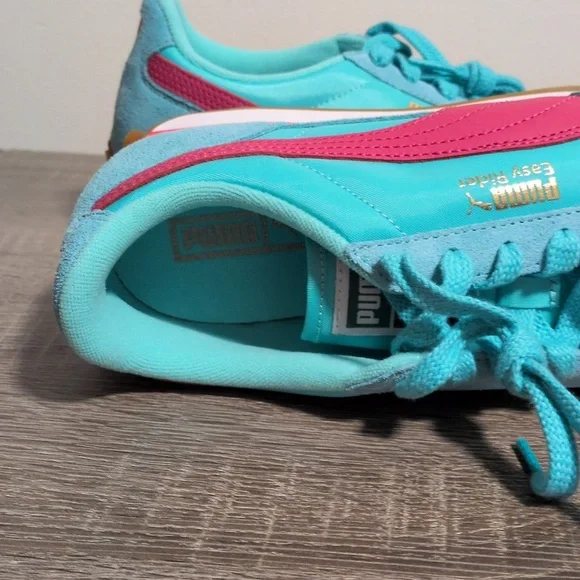 NWOB Puma Easy Rider Women's Aqua and Pink Sneakers Size 9 - Picture 7 of 9